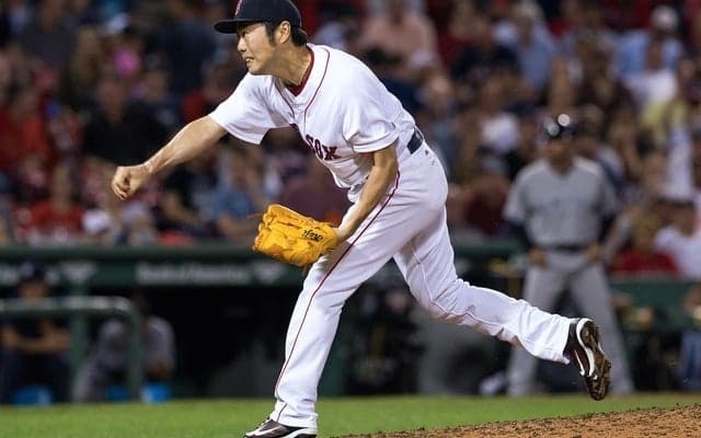 レッドソックスがヤンキース相手に4連勝、ラミレスの2本塁打で逆転