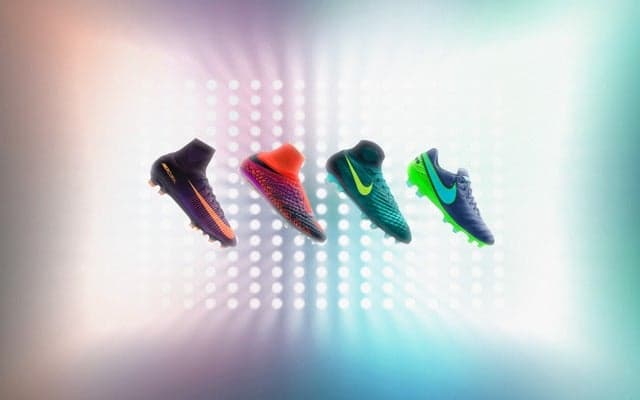 ナイキ、鮮やかなカラーで視認性を高めた「フラッドライツ パック」