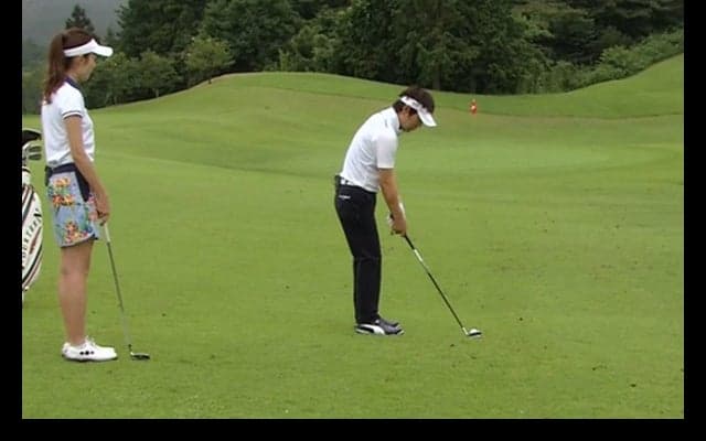 【レッスン】「飛び過ぎ、止まらない」を防ぐ！　50ヤード前後のアプローチ