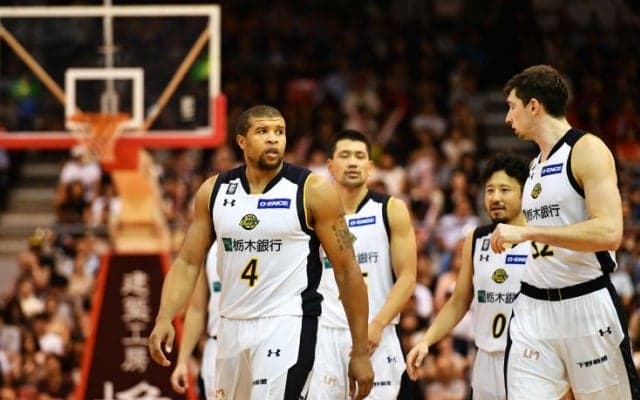 攻守に充実した栃木ブレックスが勝機を見逃さない逆転劇で2連勝、千葉ジェッツはオフェンスから崩れ失速