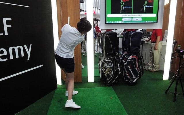 【CEATEC 16】スイングをプロと比較、3次元データと得点で評価…富士通「Skill Monitor」