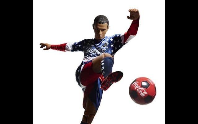 コカ・コーラ×SOPH.コラボ「F.C. Real Bristolコレクション」11月発売