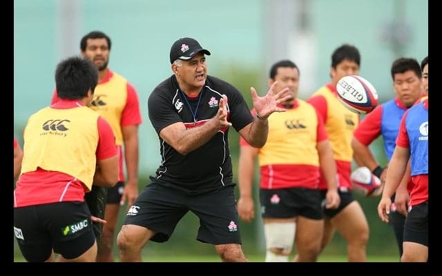  時間がなくても「ポジティブに」。日本代表ジョセフHC、本格始動で熱血指導 