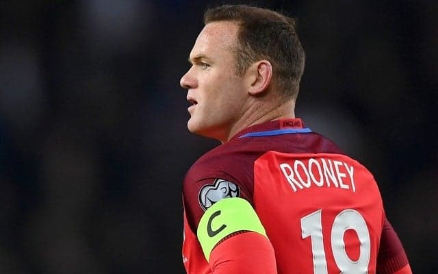 クラブでも代表でも先発落ちのルーニー、代表OBからは擁護の声