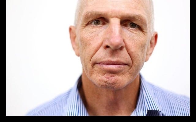  名将の情熱は黒から青へ！　ティッチェン氏、7人制サモア代表の指揮官就任 