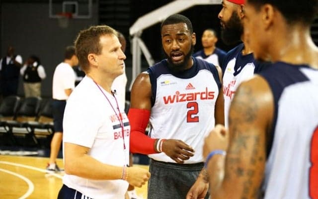 ウィザーズ指揮官ブルックス、GMアンケートでジョン・ウォールが『ベストパサー』に選出されず憤慨