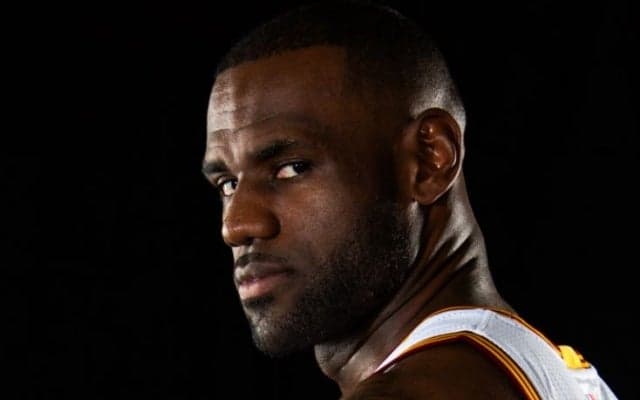 開幕直前、王者キャバリアーズのレブロン・ジェームズが『本気モード』で全チームに宣戦布告