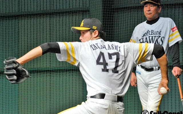 “強化指定”のSBドラ1高橋、佐藤投手コーチが初指導「見ていて楽しい」