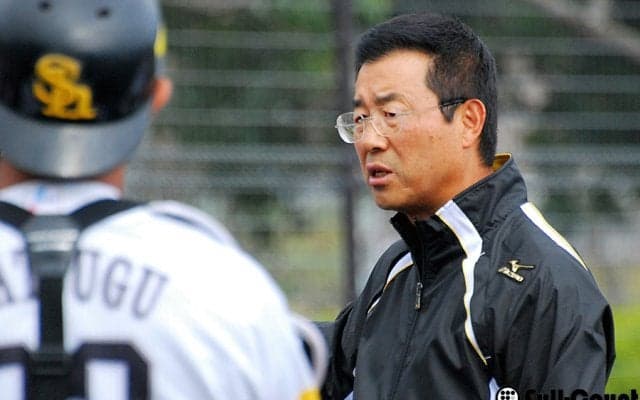 ホークス達川ヘッドが早速熱血指導！　「ワシの言うこと聞いとらんのか」