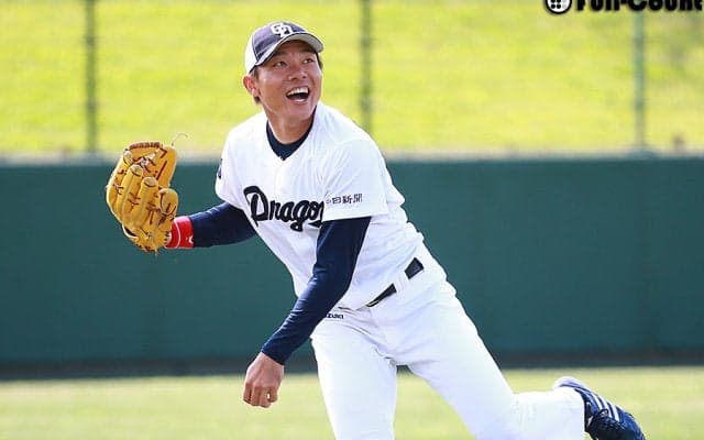 各球団発表　10月31日の戦力外、退団、残留、引退、コーチ人事は？