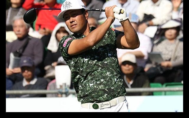 連覇狙う谷原が稲森とトップに並び最終日へ！　賞金ランク首位・池田は後退