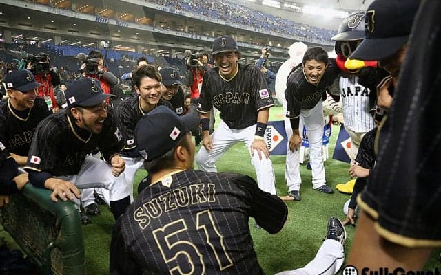 侍ジャパン、初回に2失点も2回に1点返す　大野がライト前へタイムリー