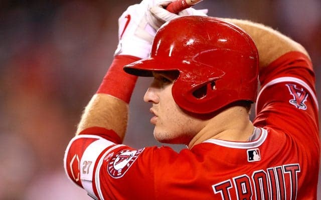 メジャーリーグMVP、トラウトとブライアントが受賞