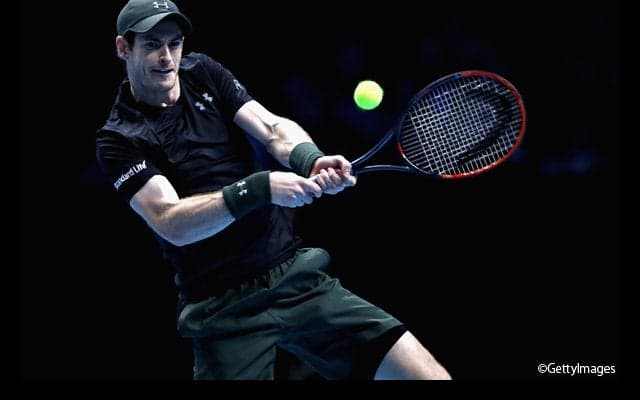  マレーがラオニッチとの激闘を制して地元での初優勝に王手 [ATPファイナルズ] 