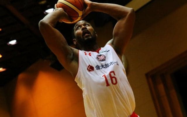 相手のファウルトラブルを利してインサイドを制圧した千葉、初の100点ゲームで北海道を撃破し連勝を6に伸ばす