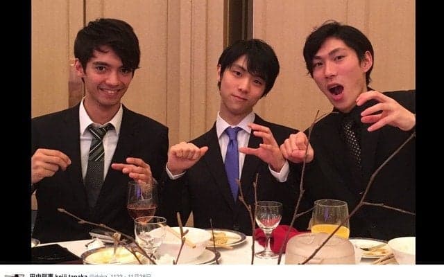 羽生結弦＆田中刑事＆日野龍樹、ピコ太郎の「PPAP」ポーズ披露！