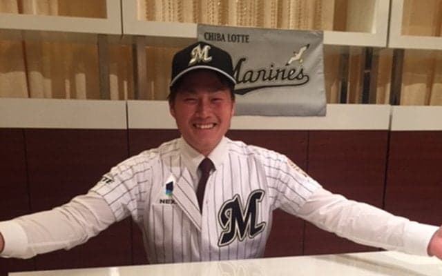 ロッテ・ドラ5有吉が契約「目標は40歳まで現役」「愛される選手になりたい」