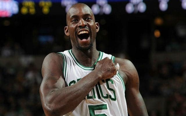 ケビン・ガーネットがヤニス・アデトクンボを指導、KGのポストムーブを習得すれば『無双状態』へ!?