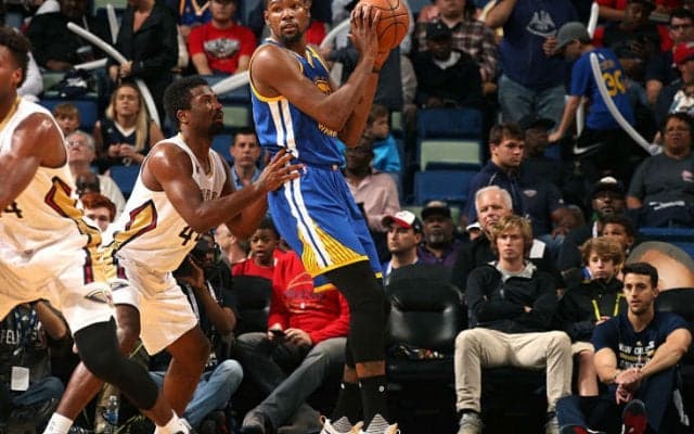 ケビン・デュラントが本当の身長を告白「実は7フッター」