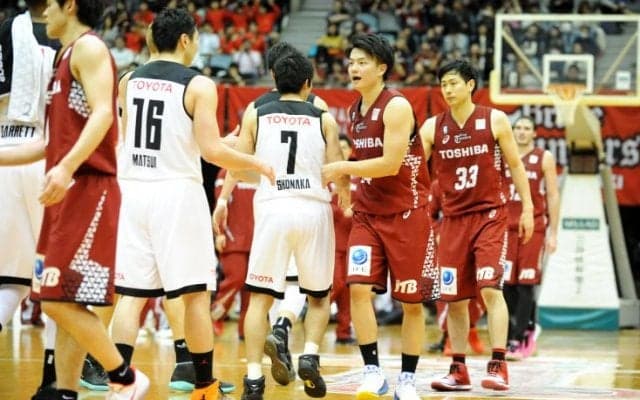 『B頂上決戦』第1幕、攻守が噛み合い爆発力を見せた川崎ブレイブサンダースがアルバルク東京を破り、連勝を15に伸ばす