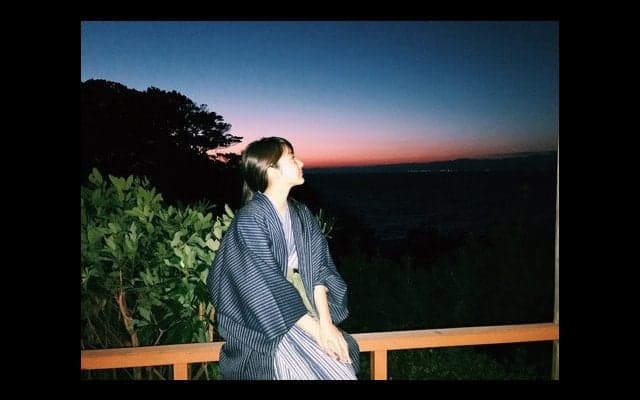 平愛梨・祐奈姉妹、天使のような寝顔動画を公開