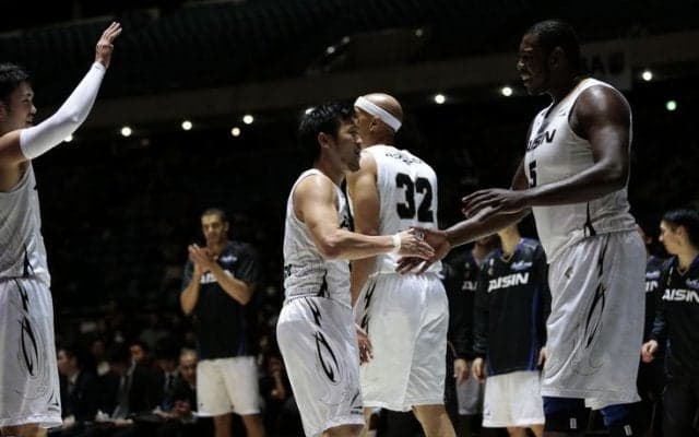 リーグ戦のリベンジに燃えたシーホース三河、立ち上がりからパワーと技巧で名古屋ダイヤモンドドルフィンズを圧倒