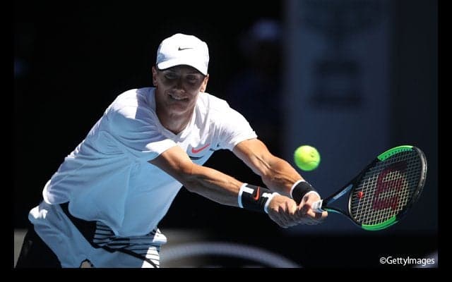  錦織とクズネツォフの1回戦は最終セットに突入 [全豪オープン] 