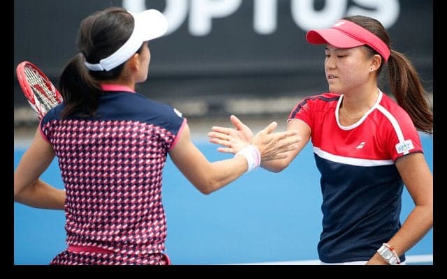  青山／二宮は金星ならず、WTAファイナル優勝のマカロワ／ベスニナにフルセットで敗退 [全豪オープン] 