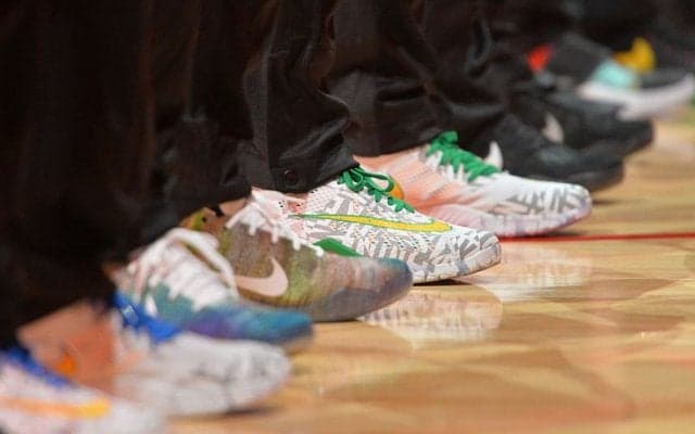 NBAオールスター2017、投票で選ばれた東西の先発が発表され、レブロンやカリーなどスター選手が選出される