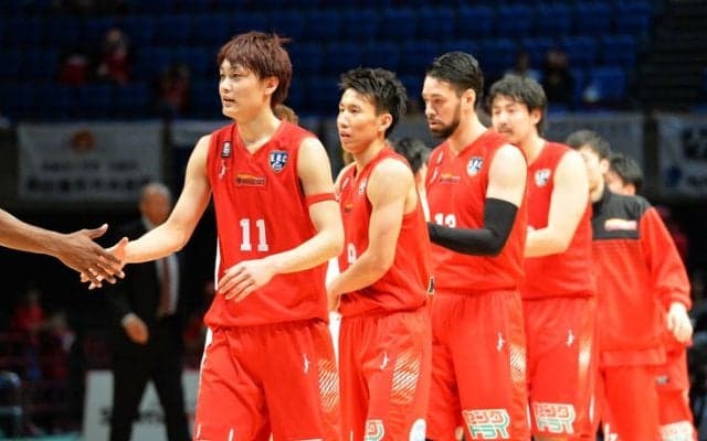 ボールと時間をシェアできるようになった富山グラウジーズが琉球ゴールデンキングスに連勝、ついにリーグ最下位から脱出！