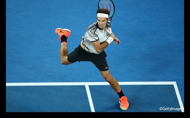  フェデラーがワウリンカとのスイス対決を制してグランドスラム18勝目に王手 [全豪オープン] 