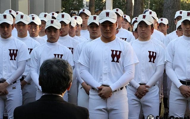 聖地“帰還”の早実清宮、会見全文-60年ぶりVへ本塁打より「勝ちに徹すべき」