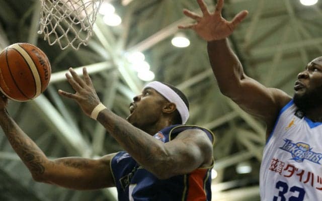 滋賀レイクスターズに残り0秒まで猛追されるも2点差で逃げ切り、チーム一丸の横浜ビー・コルセアーズが連敗を止める