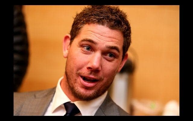  ジェイミーさんは歯でビールを開けた！ サンゴリアスLOウィーラーの自然体。 