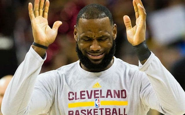 控えポイントガードを探すキャバリアーズ、シクサーズにTJ・マッコネルのトレードを打診するも交渉成立に至らず