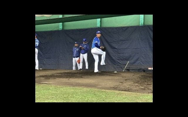 DeNAの開幕投手・石田が初ブルペン。「いい感じ。入り的にはいい」