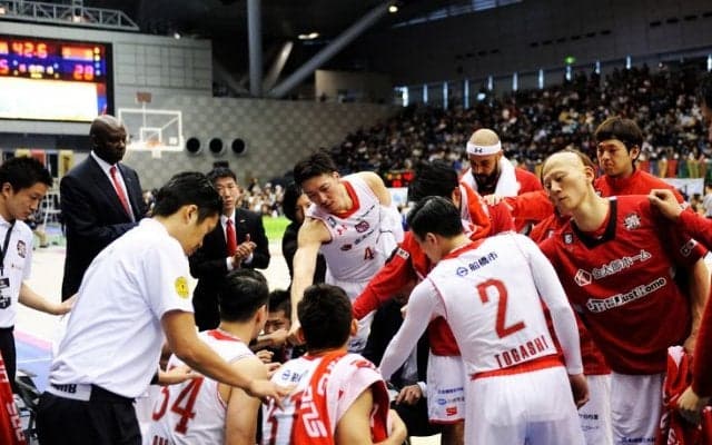 指揮官の『爆発』で目覚めた千葉ジェッツ、ハードワークと一体感を取り戻し横浜ビー・コールセアーズを撃破