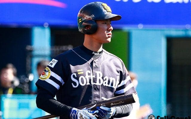 ソフトB上林がフリー打撃で場外弾　マスコットバットで岩嵜から衝撃アーチ