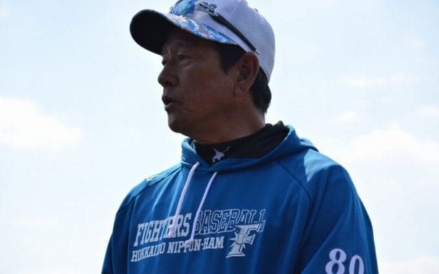 “王者”日本ハムが名護キャンプで再始動！栗山監督「いいスタート」