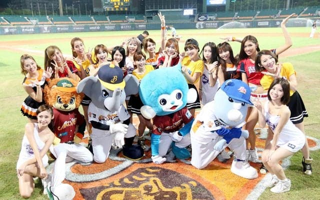 侍J壮行試合で「特大90分ステージショー」開催　日台チアダンス対決も！