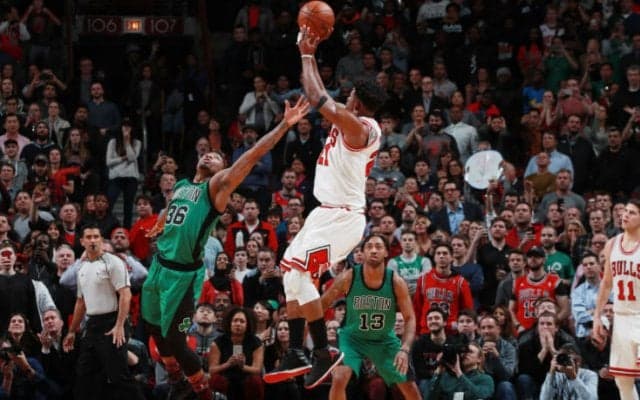 残り0.9秒でシュートファウルを犯したセルティックス、フリースローに泣きブルズに惜敗