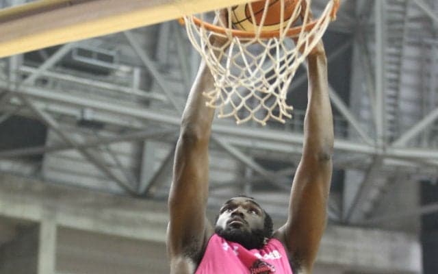 中と外、バランスの良いオフェンスを展開した秋田ノーザンハピネッツが大黒柱を欠く横浜ビー・コルセアーズに完勝