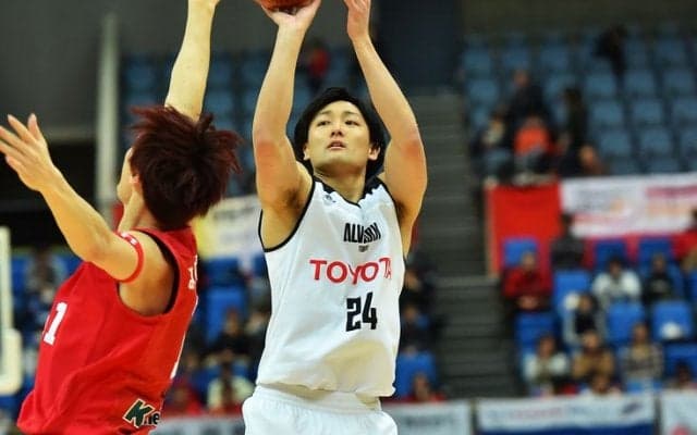 ゲームプランを忠実に実行したアルバルク東京、がむしゃらに戦う富山グラウジーズの勢いをかわし100点ゲームで2連勝！