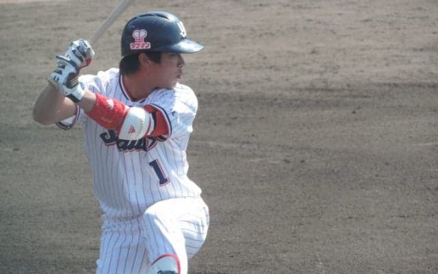 ヤクルト・山田の“今季初長打”は右中間への3塁打！