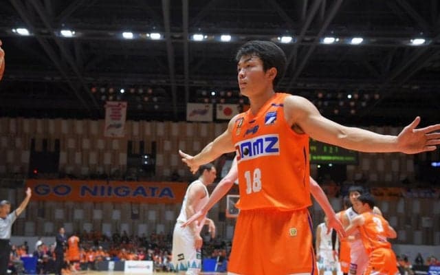 『特別指定選手制度』を活用した学生プレーヤーが前節も活躍、新潟アルビレックスBBでは森井健太が逆転劇のきっかけに