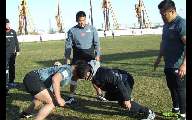  サンウルブズ、スクラム道場で鍛える。 