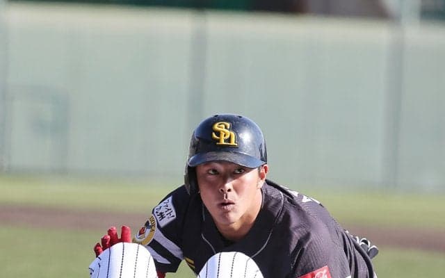 負傷退場の侍ジャパン内川は「右肩打撲」　精密検査で脱臼や骨に異常なし