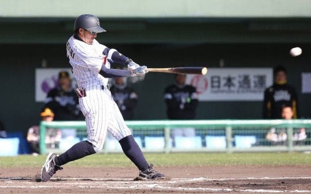 菊池が3安打猛打賞のロケットスタート！侍打線の中でひとり気を吐く！