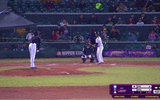 【動画ハイライト】WBSC U-23ワールドカップ 日本対アルゼンチン １回裏 E.サンチェス二塁打