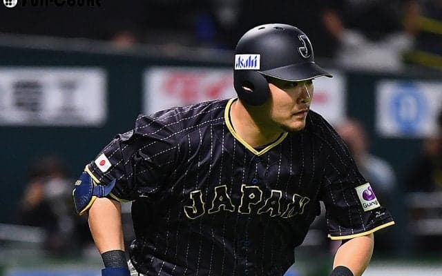 侍ジャパン、4番・筒香の2点適時打などで4点を追加　リードを7点に広げる